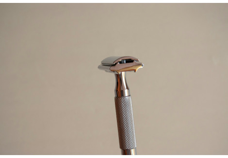 Maszynka na żyletki czy systemowa? Różnice, których nie widać na pierwszy rzut oka